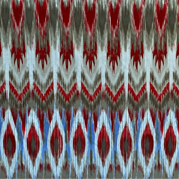 Chico's Easy wear Tank Top Size 2 12 Sleeveless Blouse Aztec Geometric Red Blue - Picture 14 of 15